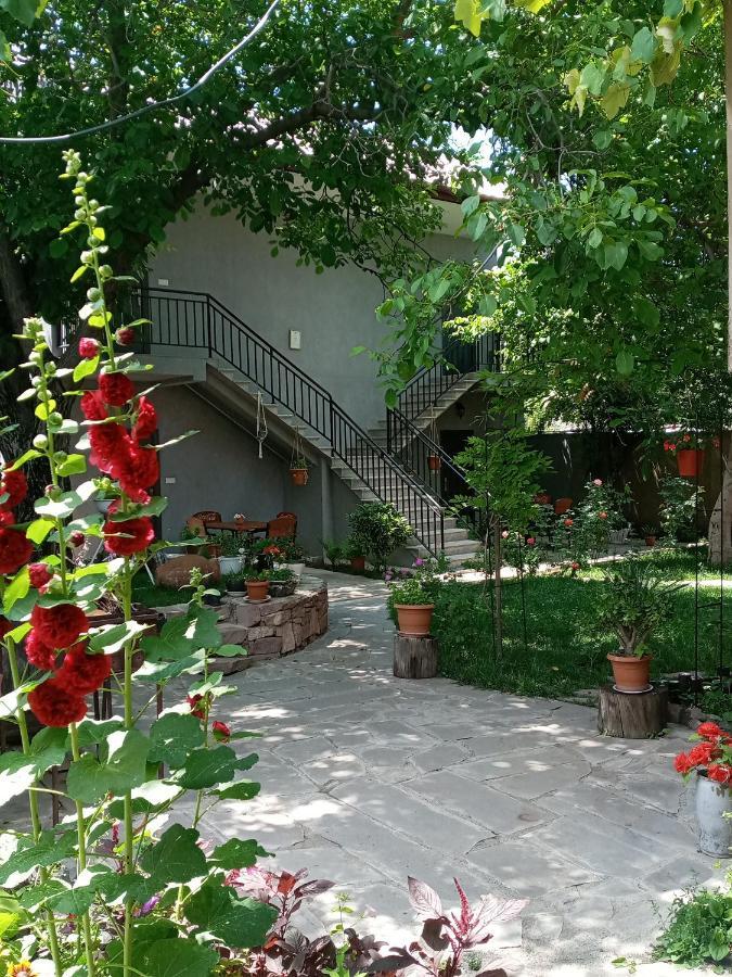Hotel Beni Achalciche Exteriér fotografie