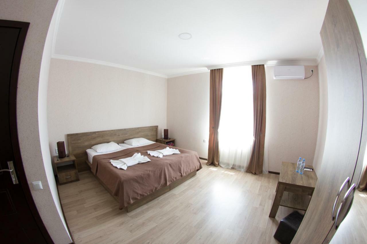 Hotel Beni Achalciche Exteriér fotografie